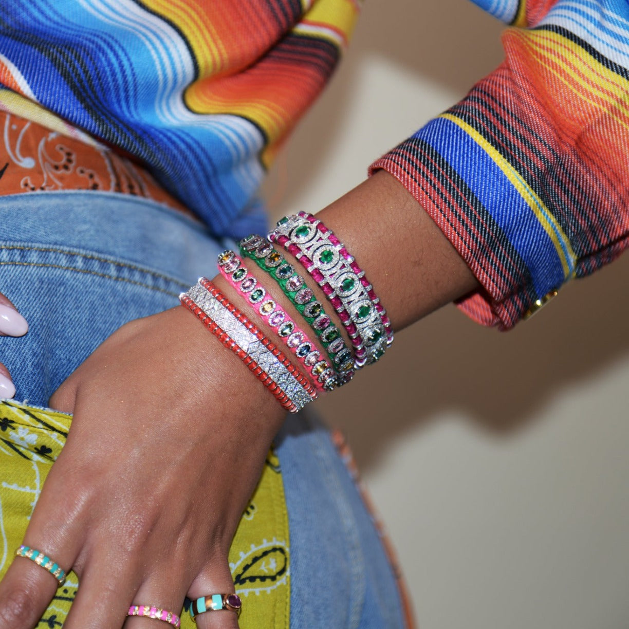 Rio Rose neon bracelet with semi-precious stones in 925 silver and diamonds