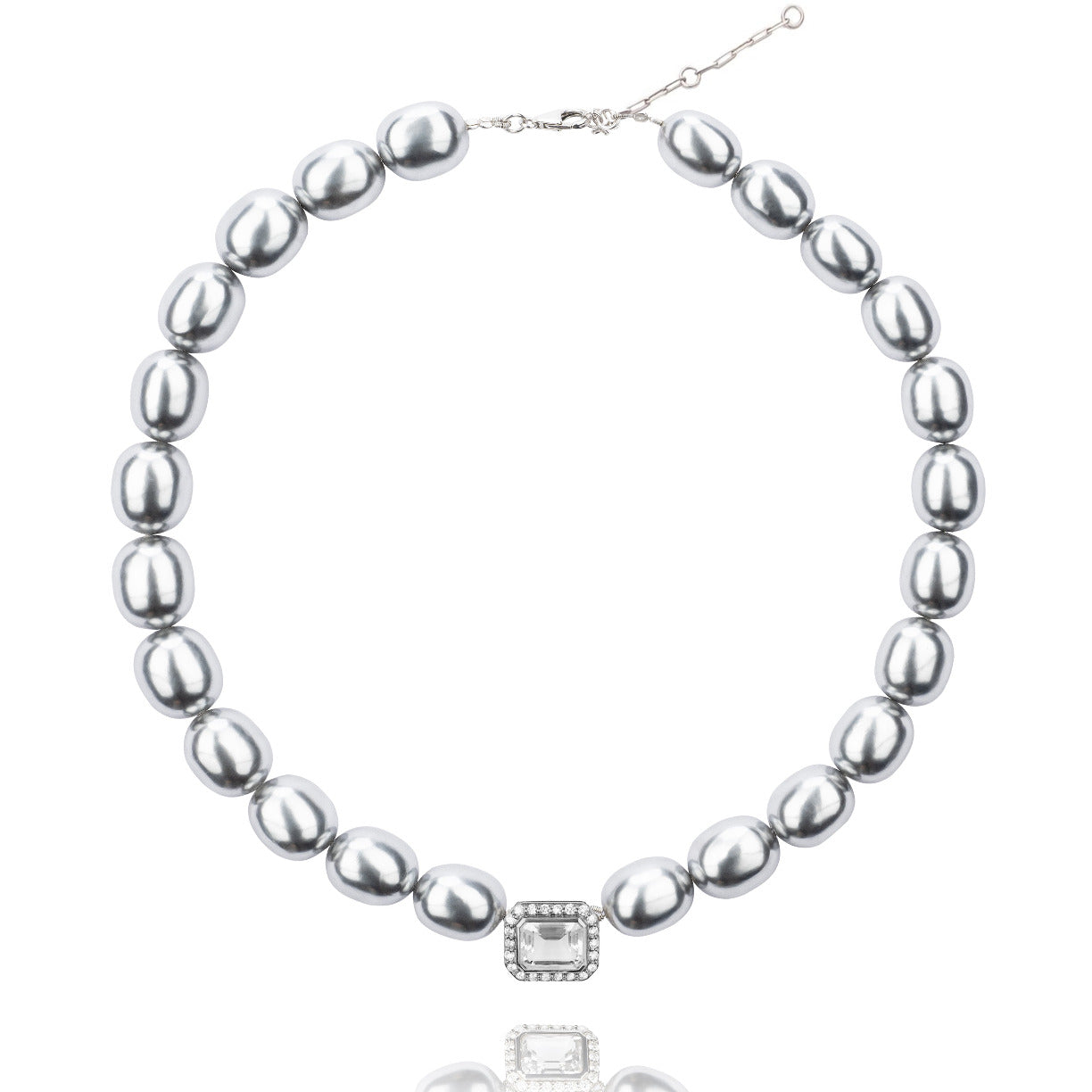 Molly necklace in large gray shell beads, 925 silver and crystal